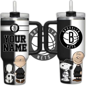 Personalized Brooklyn Nets Peanuts Snoopy Charlie Brown Black & White 40oz Tumbler Personalized Brooklyn Nets Peanuts Snoopy Charlie Brown Black & White 40oz Tumbler