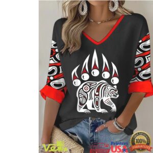 Native American Grizzly Bear Tribal Art Style Graphic Print Short Sleeve Crew Neck T Shirt